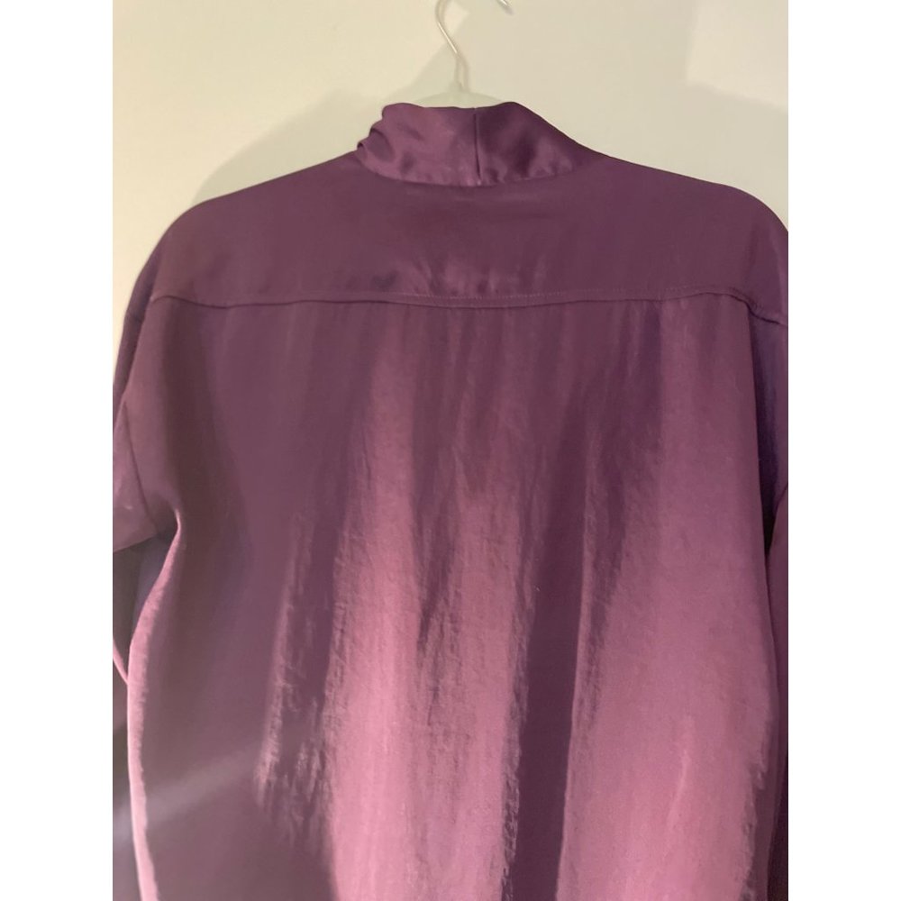 Express Satin Top - Picture 5 of 5